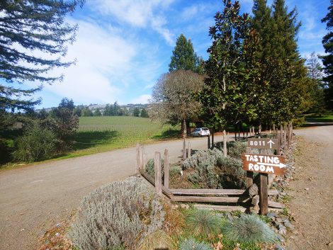 Ingang naar Toulouse Winery in Mendocino County